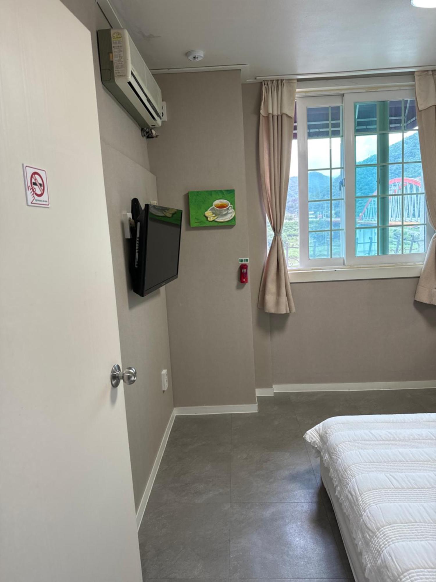 Danyang Rio 127 Guesthouse Экстерьер фото